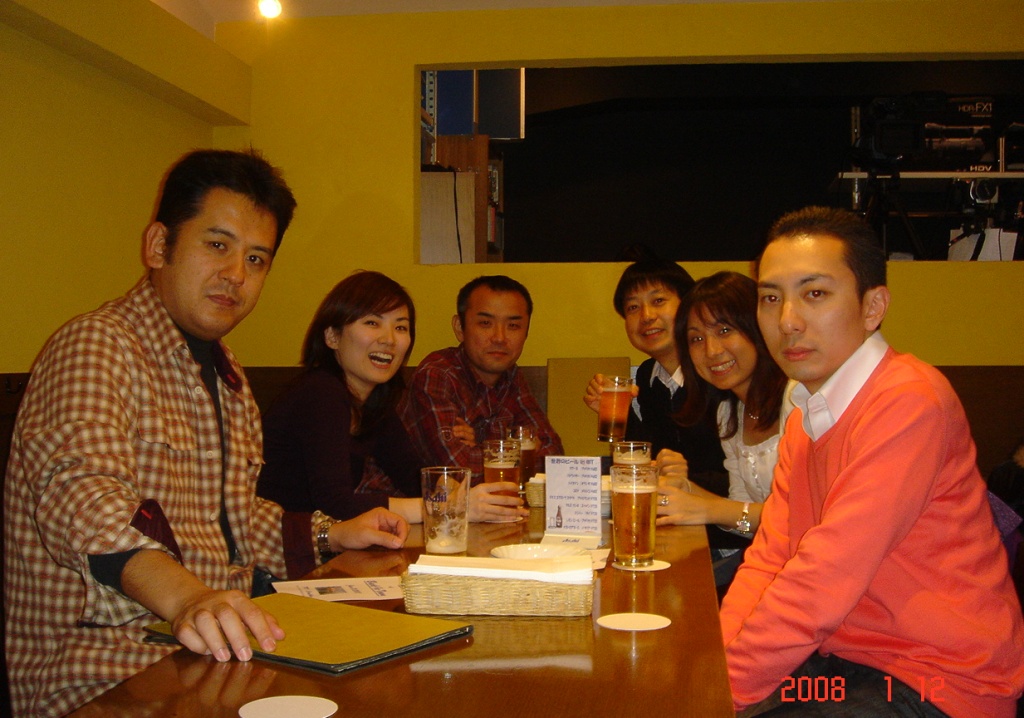 「BACK In Town」でライブ