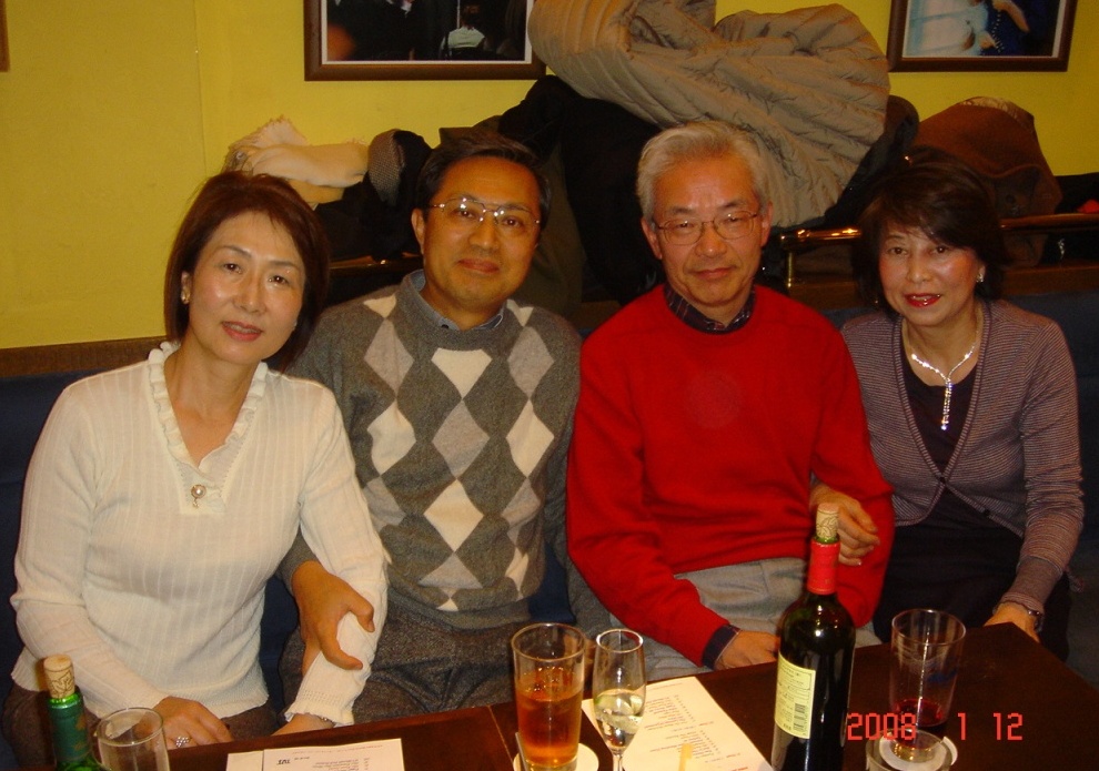 「BACK In Town」でライブ