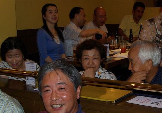 「BACK In Town」でライブ