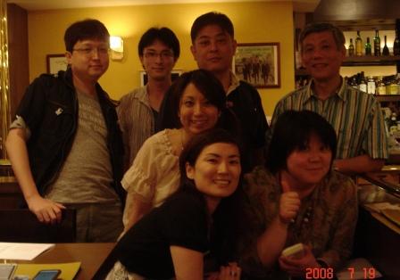 「BACK In Town」でライブ